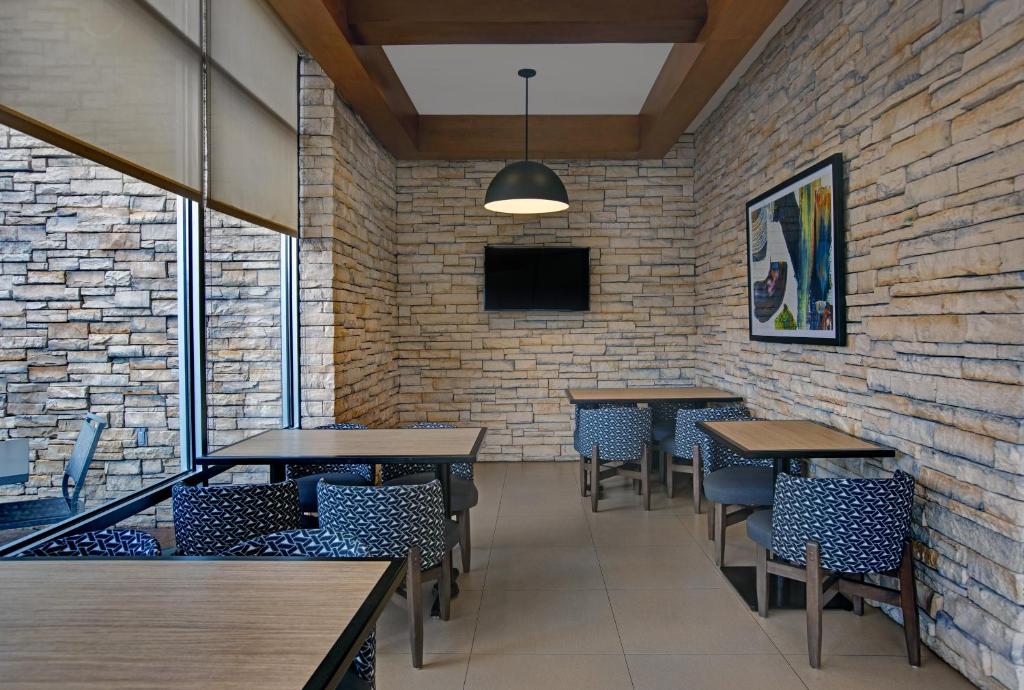 Hyatt Place Jackson Ridgeland image 22